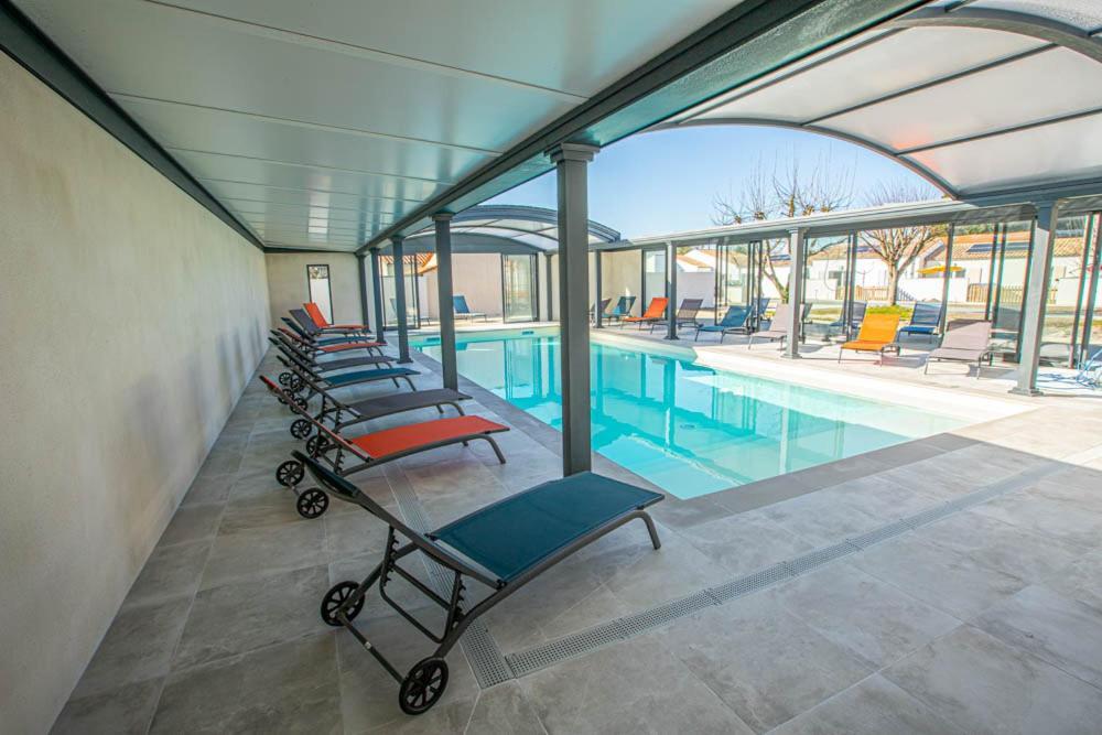 La Corvette Maison Avec Piscine/Parking/Wifi/Plages 5Kms Les Mathes Exterior foto